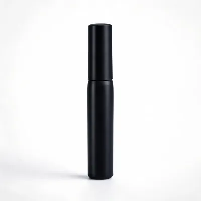 hella thicc volumising mascara 10ml